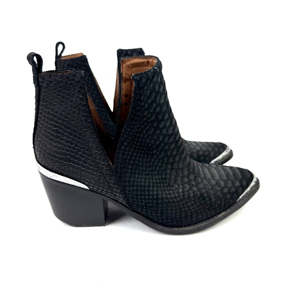 Jeffrey Campbell Cromwell Booties 9 Black Cut Out Slip On Ankle Boot Etched - Picture 5 of 13